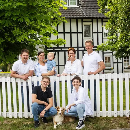 Hof Koehne - Haus Landvergnuegen Links Дом отдыха