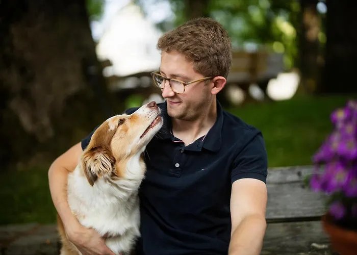 Hof Köhne - Haus Landvergnügen Links *